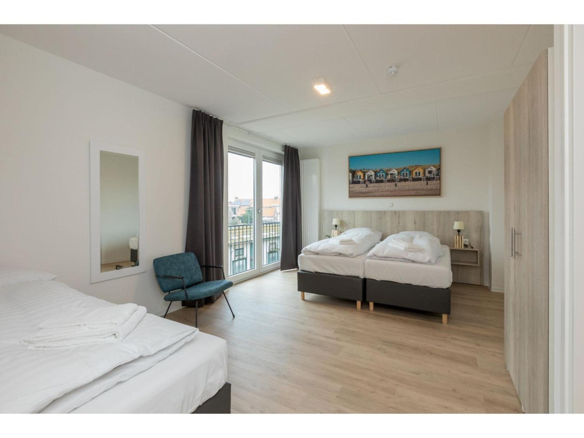 Lush Apartment In Zoutelande Near Beach Bagian luar foto