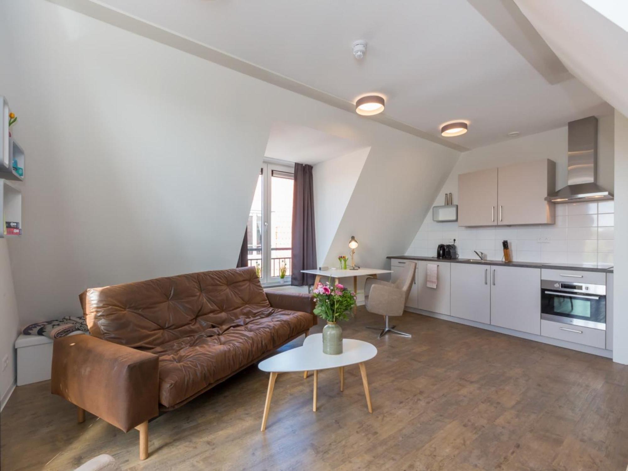 Lush Apartment In Zoutelande Near Beach Bagian luar foto