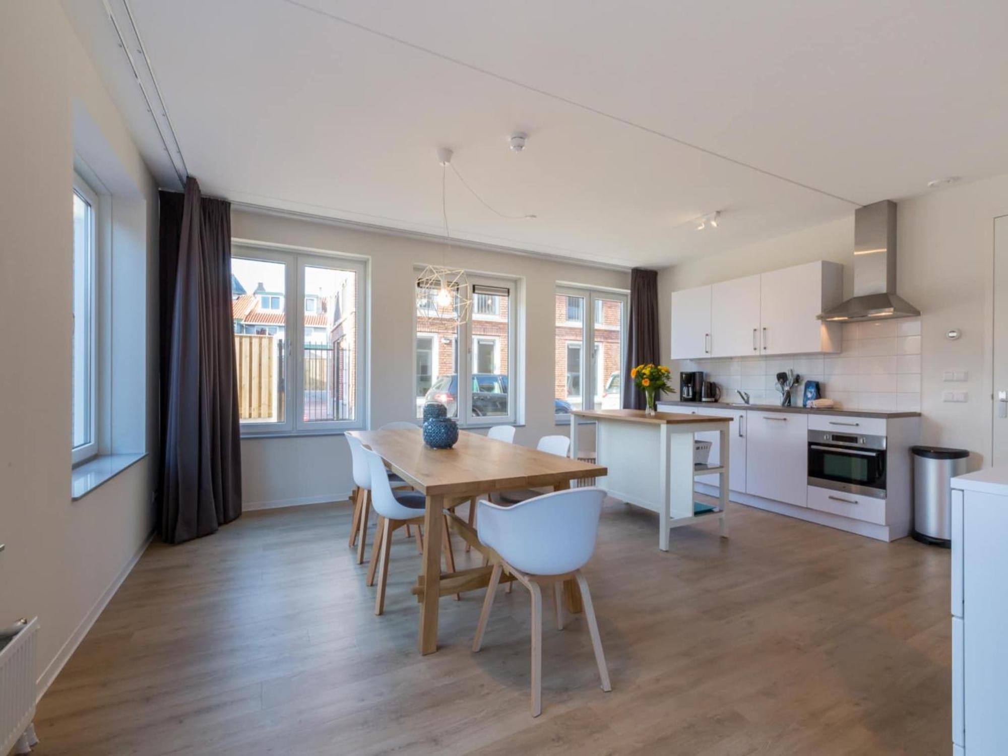 Lush Apartment In Zoutelande Near Beach Bagian luar foto