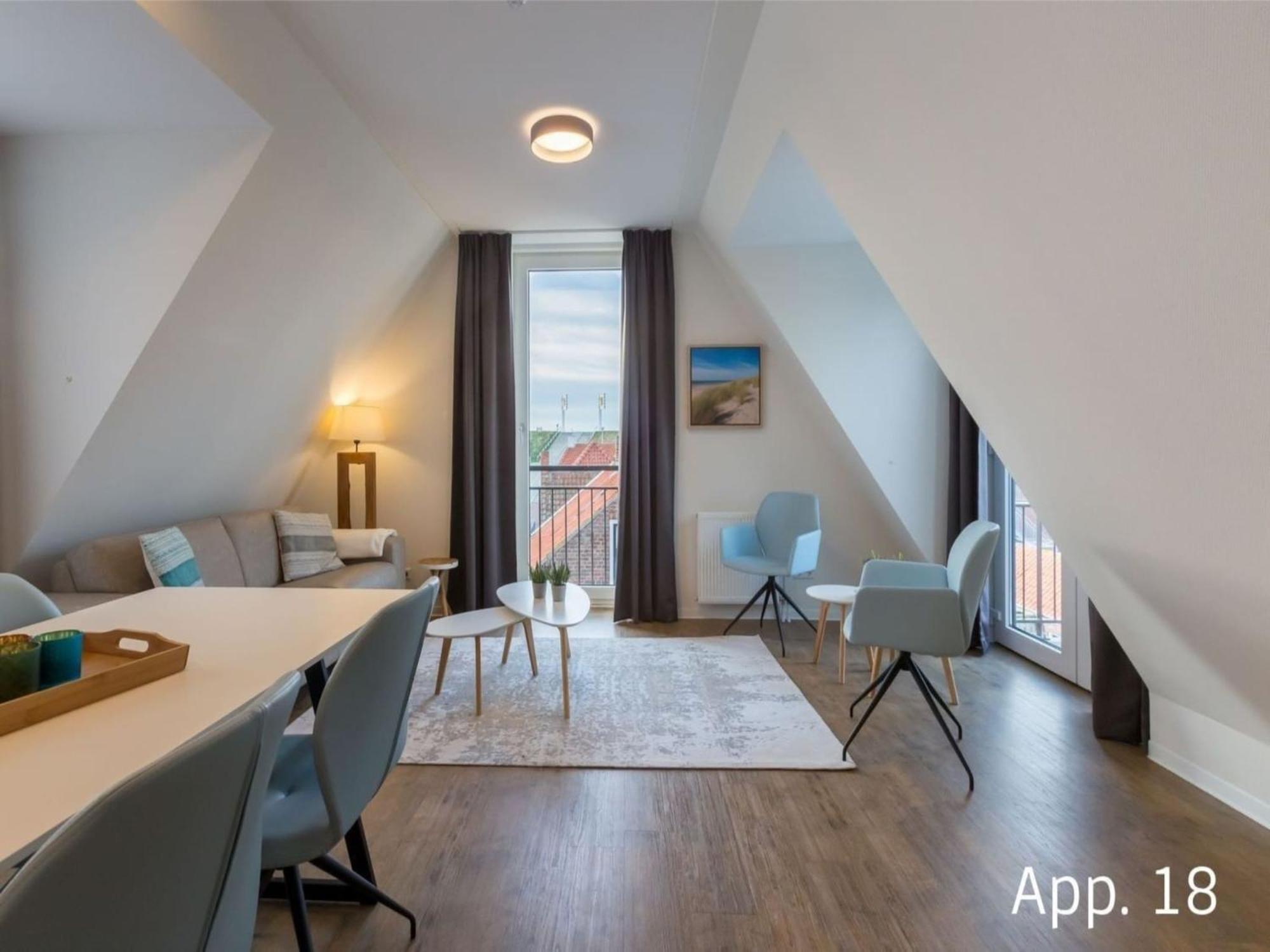 Lush Apartment In Zoutelande Near Beach Bagian luar foto