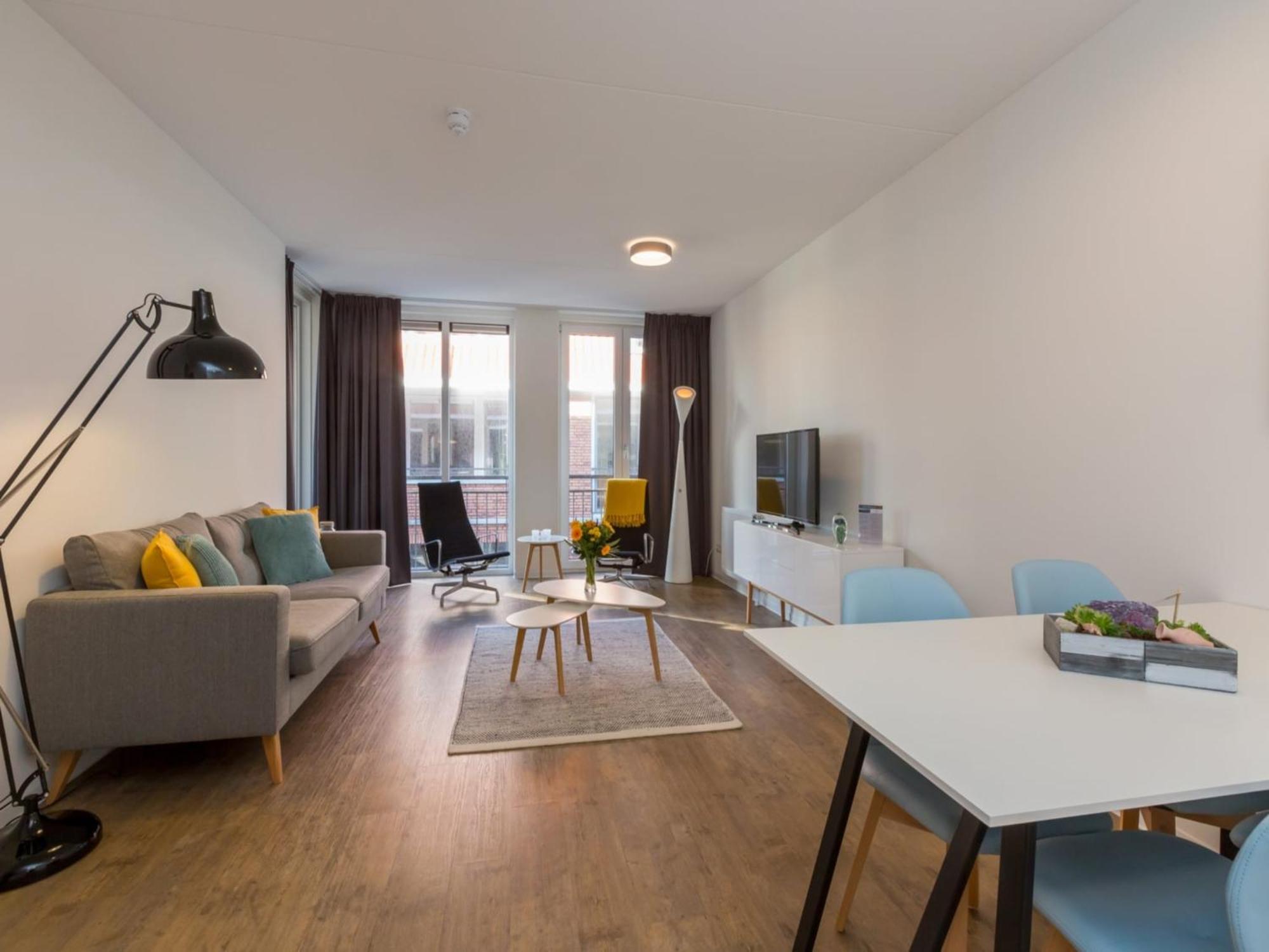 Lush Apartment In Zoutelande Near Beach Bagian luar foto