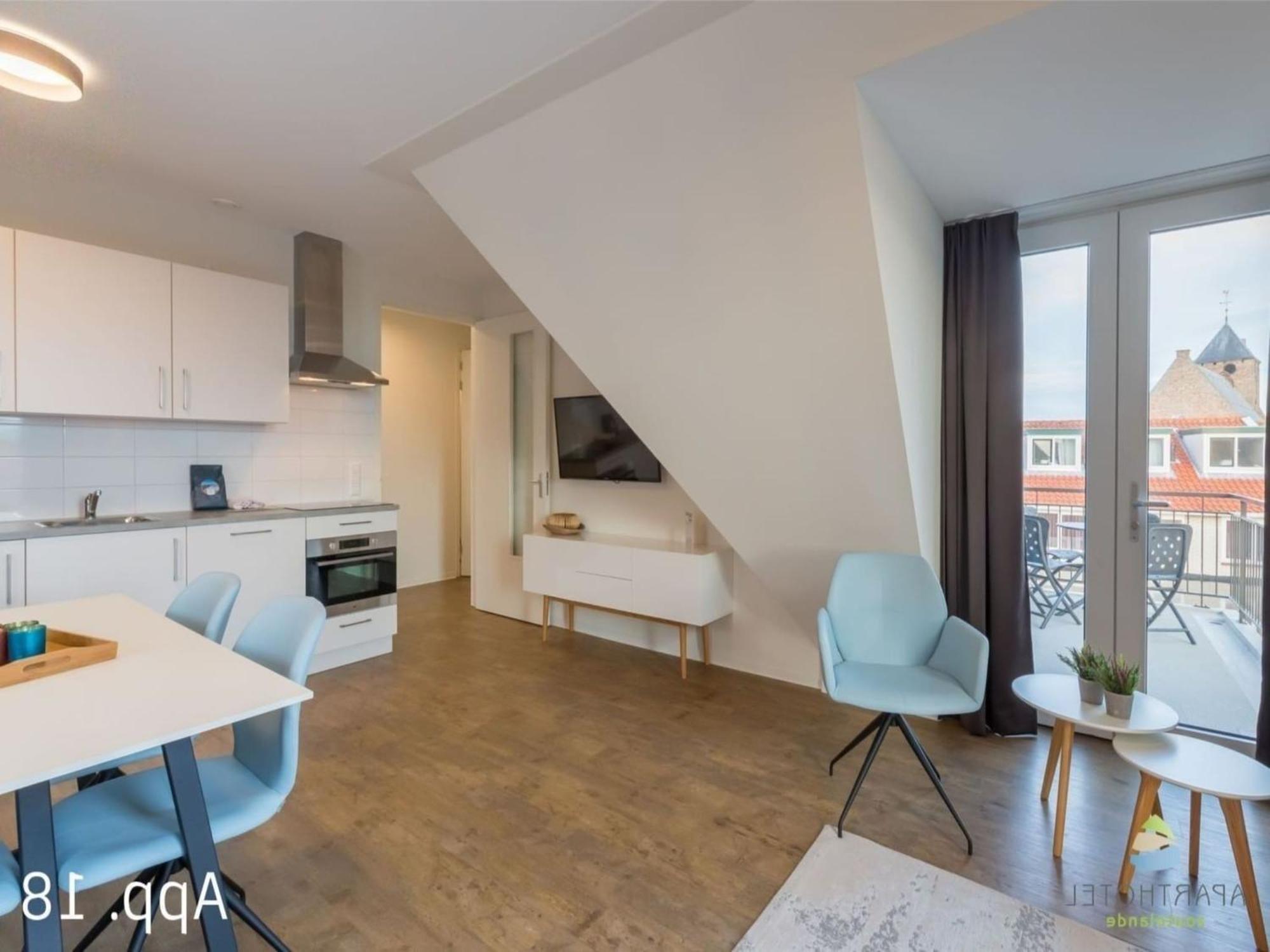 Lush Apartment In Zoutelande Near Beach Bagian luar foto