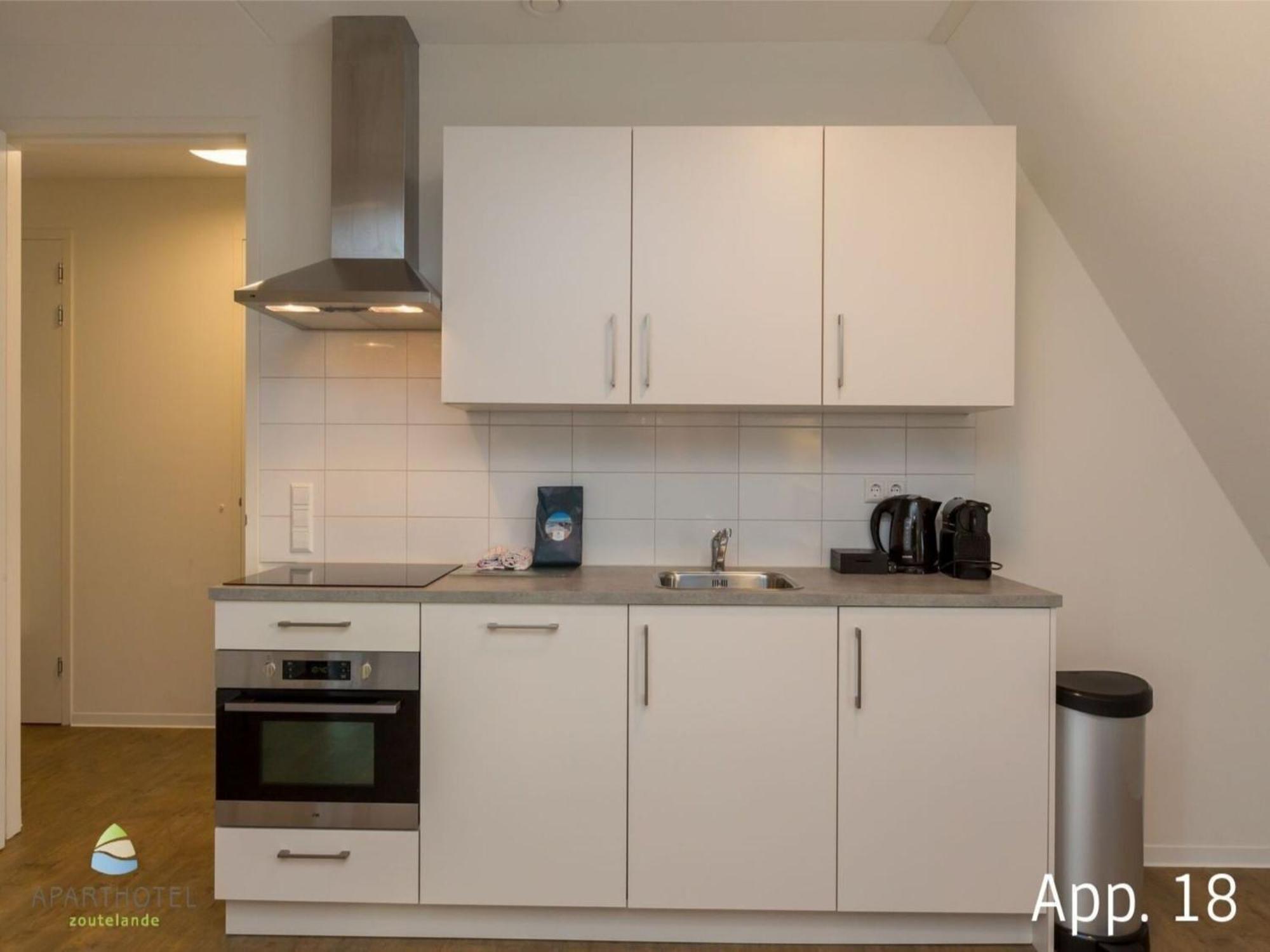 Lush Apartment In Zoutelande Near Beach Bagian luar foto